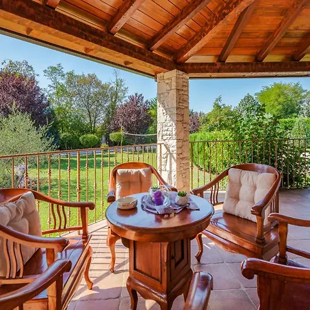 Villa 1575 *